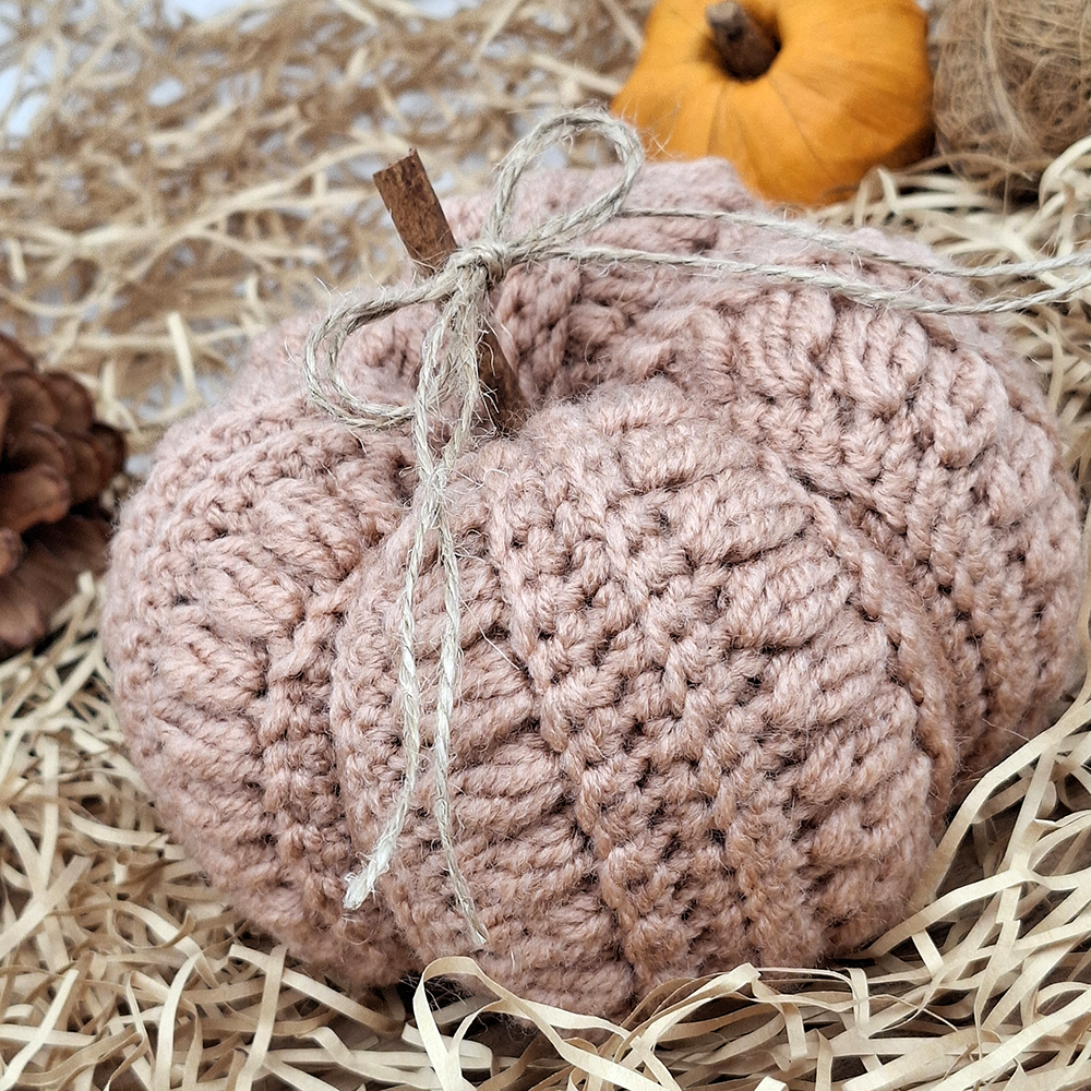 Hooked on Clusters: Crochet Pumpkin Pattern (5 sizes)