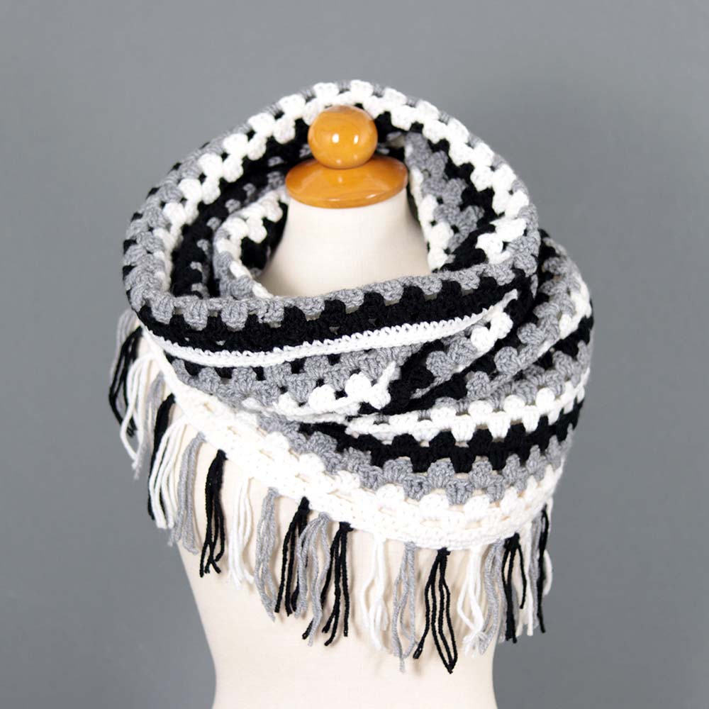 crochet granny square cowl