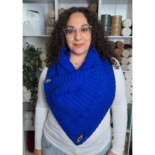 Royal Cables Cowl Crochet Pattern (PDF + Video Tutorial)
