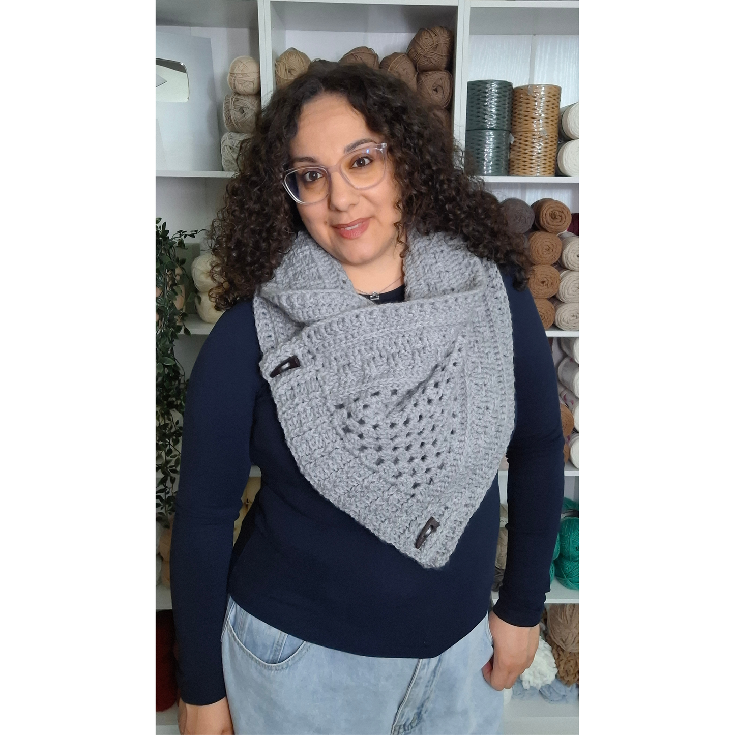 Textures and Grannies Cowl Crochet Pattern (PDF + Video Tutorial)