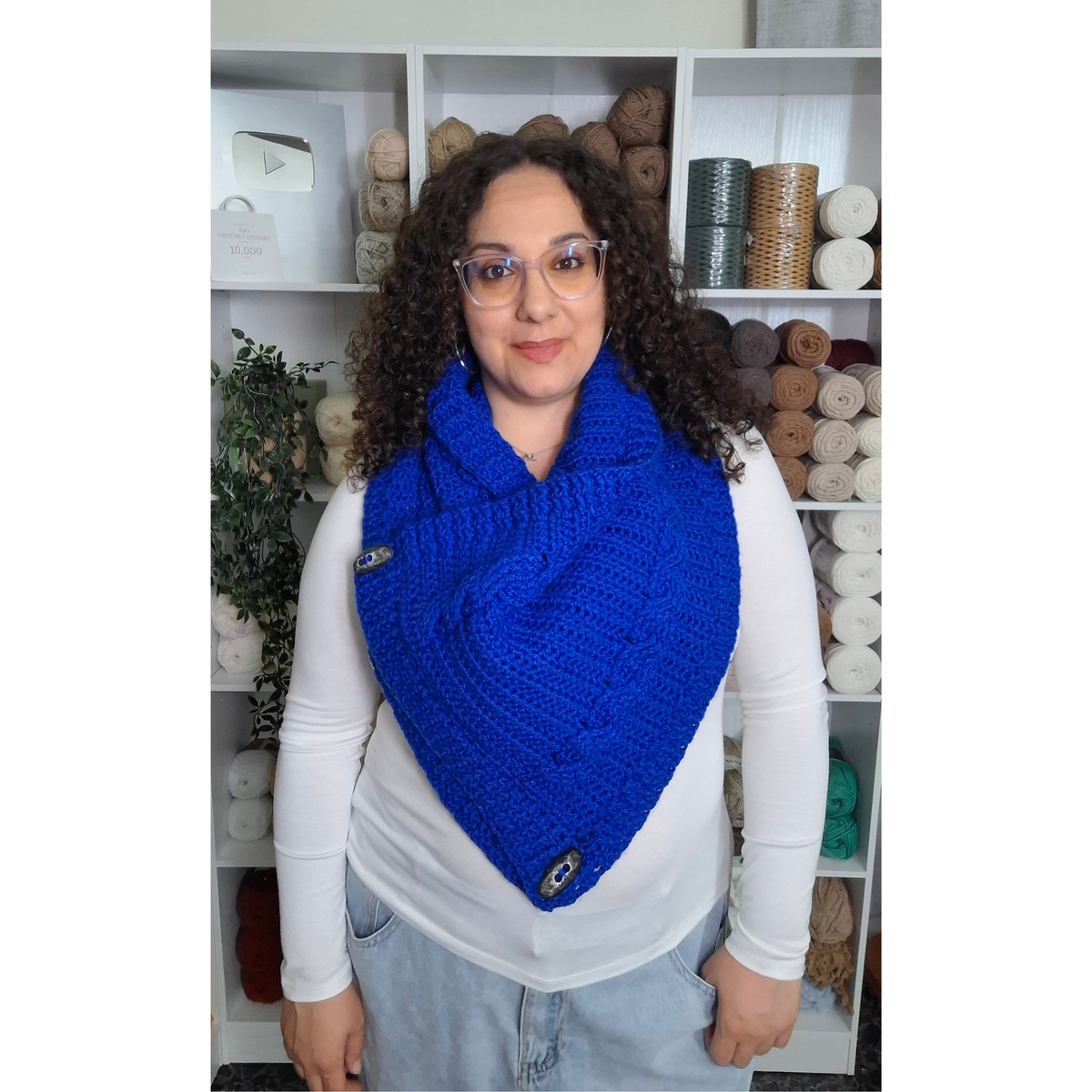 Royal Cables Cowl Crochet Pattern (PDF + Video Tutorial)