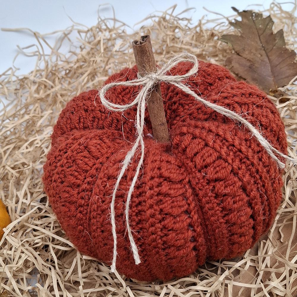 hooked on clusters crochet pumpkin
