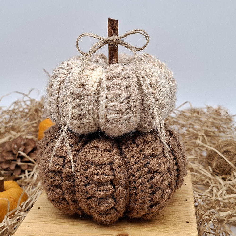 hooked on clusters crochet pumpkin