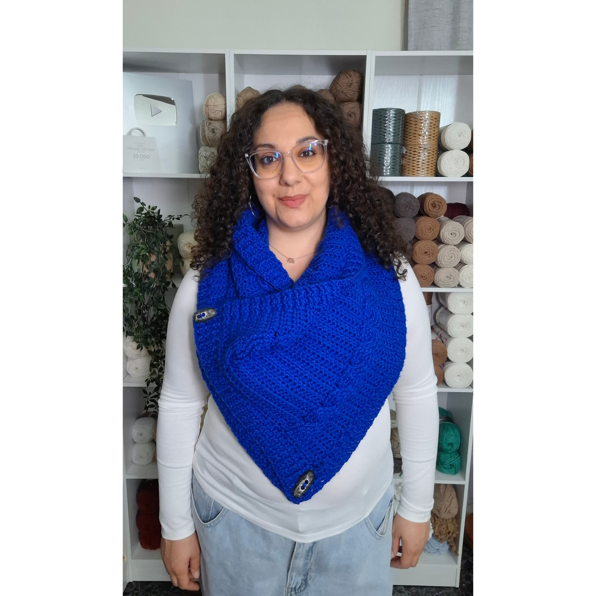 Royal Cables Cowl Crochet Pattern (PDF + Video Tutorial)