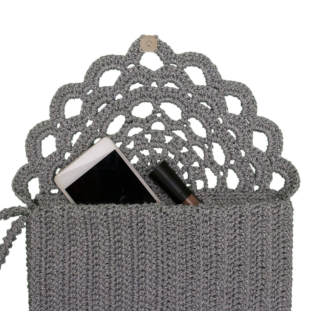 Red Carpet Clutch Bag Crochet Pattern
